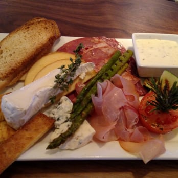 Teddy's Lounge | New Town - Meat, cheese and veggie tray - Lounges Near Me - New Town, North Dakota