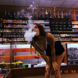 USA Smoke Shop