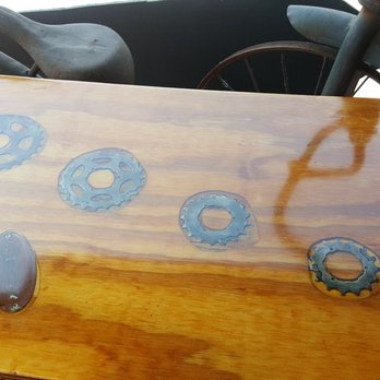 Blue Bike Burrito - Gotta speak about the spokes.... Cool decor - Salad Near Me - Marinette, Wisconsin Blue Bike Burrito - Gotta speak about the spokes.... Cool decor - Salad Near Me - Marinette, Wisconsin