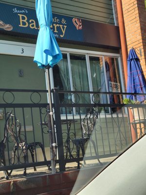 Shawn's Cafe & Bakery by null