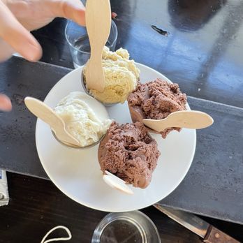 Pizzicletta - Gelato flight - Pizza Near Me - Flagstaff, Arizona Pizzicletta - Gelato flight - Pizza Near Me - Flagstaff, Arizona
