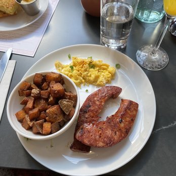 Wilma's - The Standard Breakfast - Seafood Near Me - Wilmington, Delaware Wilma's - The Standard Breakfast - Seafood Near Me - Wilmington, Delaware