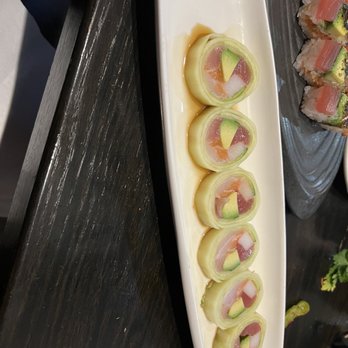 Momiji Sushi Grill & Bar - Rainbow sushi - Sushi Bars Near Me - Eustis, Florida Momiji Sushi Grill & Bar - Rainbow sushi - Sushi Bars Near Me - Eustis, Florida