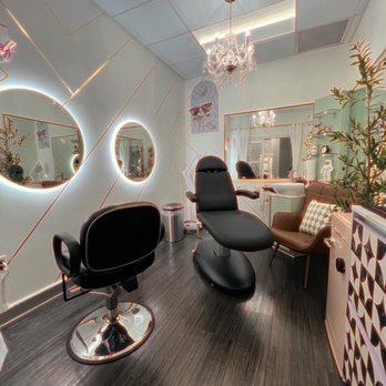 Mo Shop - Treat yourself! - Hair Loss Centers Near Me - Brea, California Mo Shop - Treat yourself! - Hair Loss Centers Near Me - Brea, California