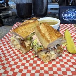 2nd Deli & Spirits - The Gobbler