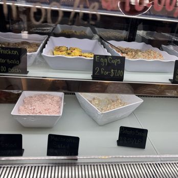 Cafe A Mano - Delis Near Me - Coraopolis, Pennsylvania