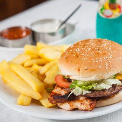 Zu's - Chicken Grilled Steak Burger