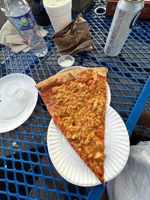 Benny Pennello's by null