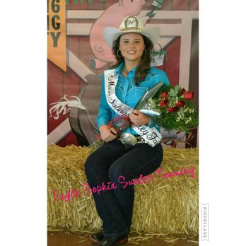 Layla Sophia Sunless Tanning - Proud Sponsor of Miss Salinas Valley Fair. Lena was Miss Salinas Valley Fair 2016 and wearing a custom tan by Layla Sophia. - Spray Tanning Near Me - Salinas, California Layla Sophia Sunless Tanning - Proud Sponsor of Miss Salinas Valley Fair. Lena was Miss Salinas Valley Fair 2016 and wearing a custom tan by Layla Sophia. - Spray Tanning Near Me - Salinas, California