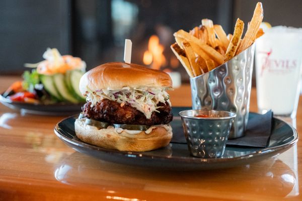 7 Devils Waterfront Alehouse by null