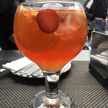 Maximum - cava sangria - Ice Cream & Frozen Yogurt Near Me - Barcelona, B Maximum - cava sangria - Ice Cream & Frozen Yogurt Near Me - Barcelona, B