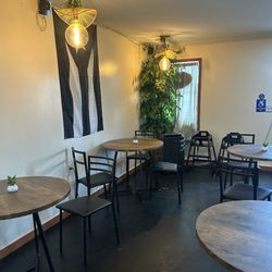 Nina’s Cafe