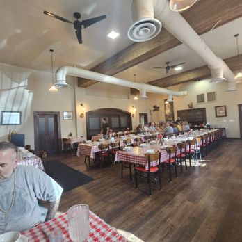 Wool Growers Restaurant - Interior - Basque Near Me - Los Banos, California Wool Growers Restaurant - Interior - Basque Near Me - Los Banos, California