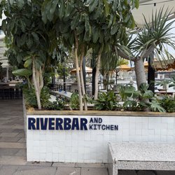 Riverbar & Kitchen