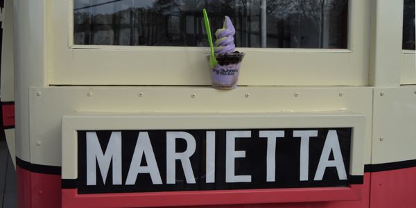 Tiny Bubbles Tea Bar at the Marietta Square Market by null