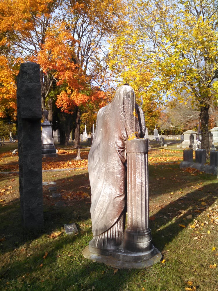 STONINGTON CEMETERY ASSOCIATION N Main, Stonington, Connecticut