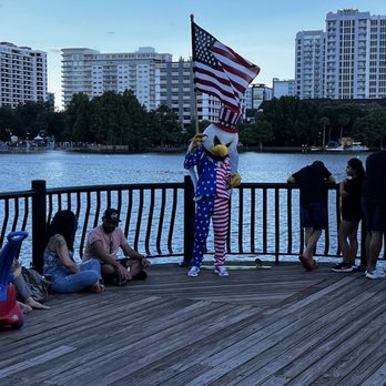 Lake Eola Park - Parks Near Me - Orlando, Florida Lake Eola Park - Parks Near Me - Orlando, Florida