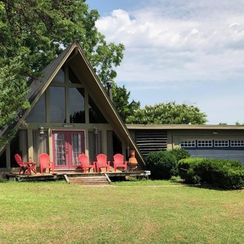 Red Ladder Roofing & Construction - Roofing Near Me - Denton, Texas Red Ladder Roofing & Construction - Roofing Near Me - Denton, Texas