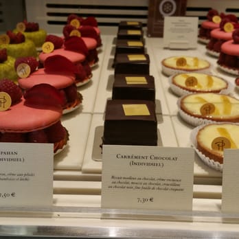 Pierre Hermé - Pastry - Chocolatiers & Shops Near Me - Paris, 75 Pierre Hermé - Pastry - Chocolatiers & Shops Near Me - Paris, 75