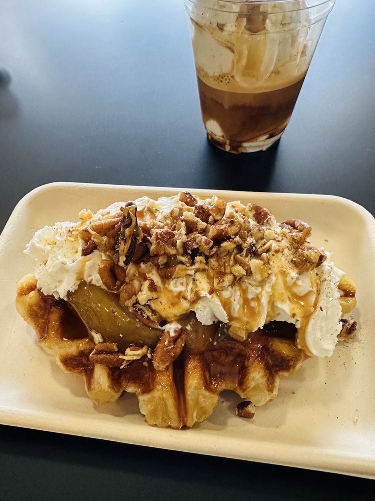 Social spots from Khairos Coffee