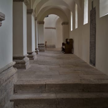 Pfeilerbasilika - Seitengang - Religious Organizations Near Me