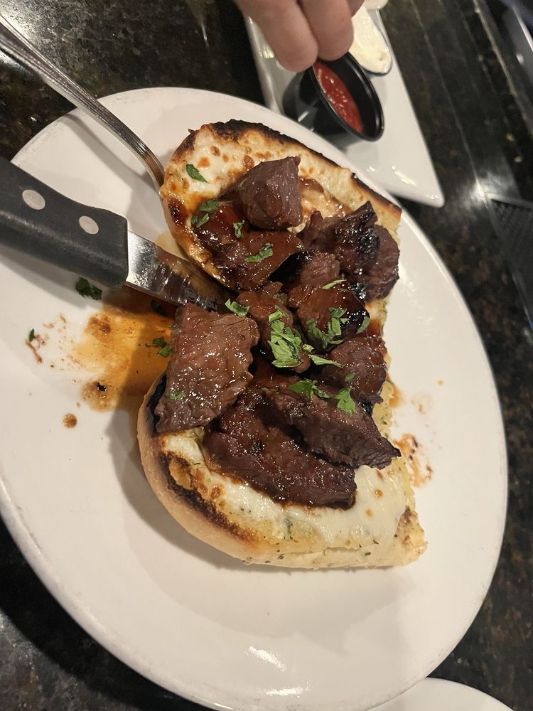 Mike's Place Too Logo