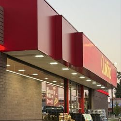 QuikTrip - Early morning snack stop