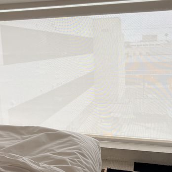 Abpopa Hillcrest - the 'bedroom loft' view. lots of light, day and night, no blackout shades, just this. traffic noice and post bar noise - Vacation Rentals Near Me - San Diego, California Abpopa Hillcrest - the 'bedroom loft' view. lots of light, day and night, no blackout shades, just this. traffic noice and post bar noise - Vacation Rentals Near Me - San Diego, California
