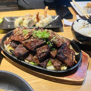 Sully's Erumi Sushi - Sushi Bars Near Me - Glendale, Arizona