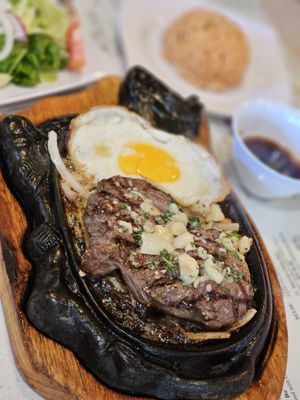 Khởi Hưng Restaurant by null