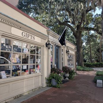 E Shaver Bookseller - Bookstores Near Me - Savannah, Georgia E Shaver Bookseller - Bookstores Near Me - Savannah, Georgia