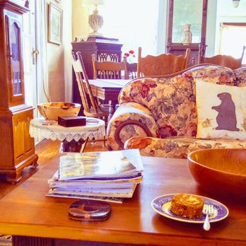 Plantation Bed & Breakfast - Hotels Near Me - Punxsutawney, Pennsylvania Plantation Bed & Breakfast - Hotels Near Me - Punxsutawney, Pennsylvania