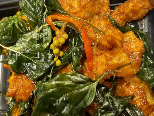 Thai Yani Kitchen. (University Fair Food Co.) by null