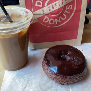 Do-Rite Donuts & Chicken - Gluten Free Chocolate and Iced Mocha - Donuts Near Me - Chicago, Illinois