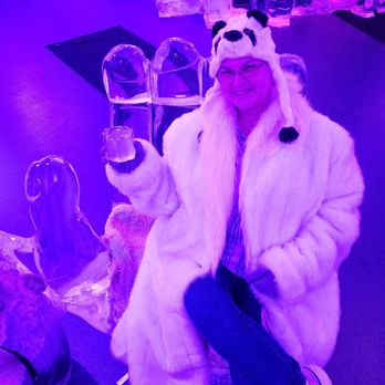 minus5 ICEBAR - Cocktail Bars Near Me - Las Vegas, Nevada