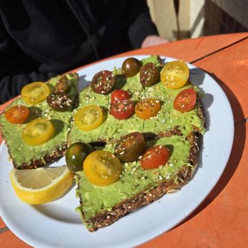 Henry & The Fish - Avocado toast. Id skip this and try something else. - Coffee & Tea Near Me - Santa Fe, New Mexico