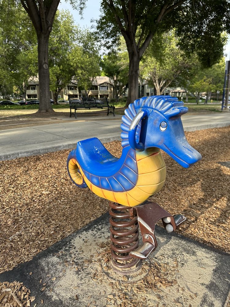 TOWNSEND PARK Updated October 2024 91 Photos & 45 Reviews