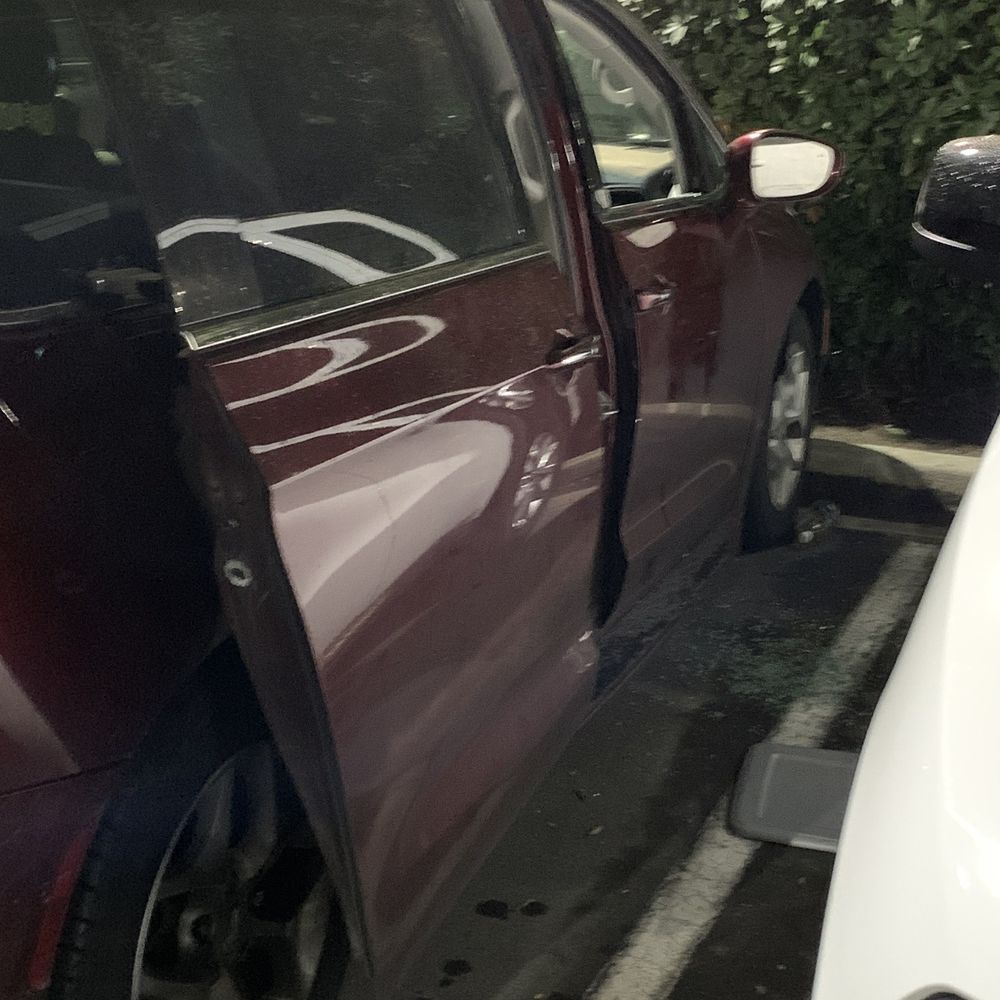 Theft from hotel parking lot