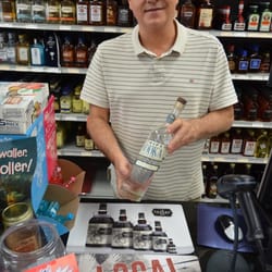Harbor Spirits - Big John! Friendly and helpful...they know their stuff!
