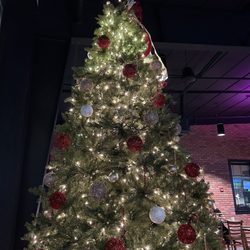 Evergreen Lanes Feat The Rendezvous Restaurant - Christmas