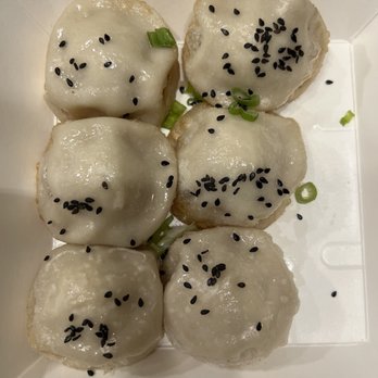 Juicy Dumpling - Pan fried juicy buns (P3) - Dim Sum Near Me - Toronto, Ontario Juicy Dumpling - Pan fried juicy buns (P3) - Dim Sum Near Me - Toronto, Ontario