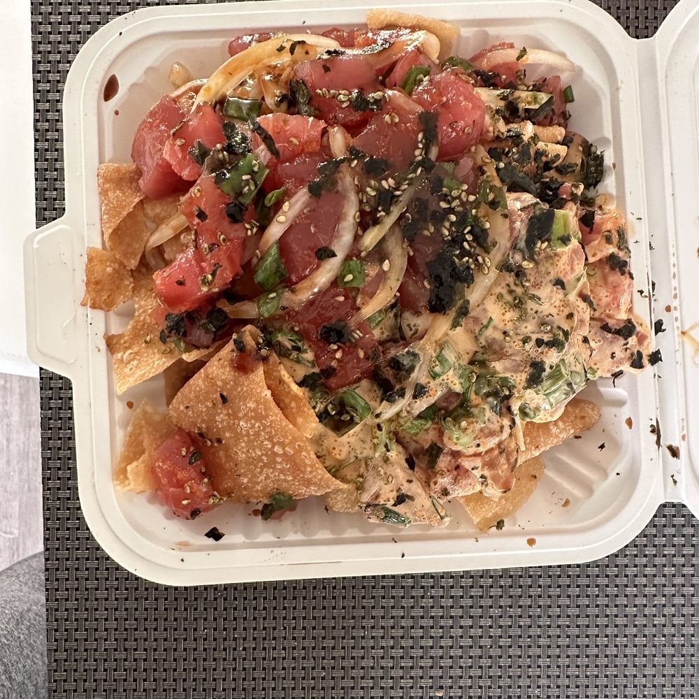Kealoha Seafoods - Poke nachos (shoyu & spicy) - Food Stands Near Me - Honolulu, Hawaii Kealoha Seafoods - Poke nachos (shoyu & spicy) - Food Stands Near Me - Honolulu, Hawaii