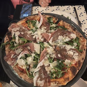 Pizzana Silver Lake - MARGHERITA AL CRUDO PIZZA - Pizza Near Me - Los Angeles, California