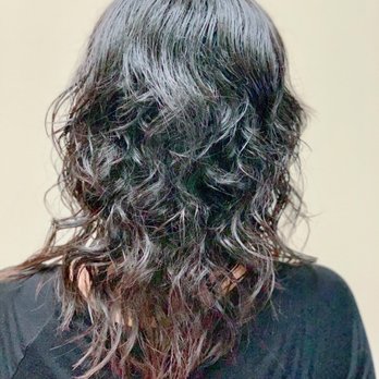 Vivian Luong - Vivian enhanced my curls just by her layering cut. No perm required. - Hair Stylists Near Me Vivian Luong - Vivian enhanced my curls just by her layering cut. No perm required. - Hair Stylists Near Me