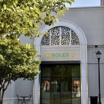 Phillips Place - Shopping Centers Near Me - Charlotte, North Carolina