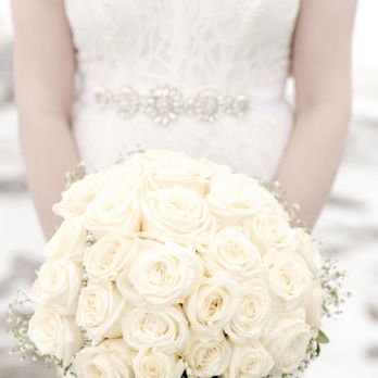 Carousel Flowers - Bridal bouquet - Florists Near Me - Elmhurst, Illinois