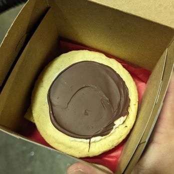 Zooies - Boston Cream Pie - Bakeries Near Me - Los Angeles, California