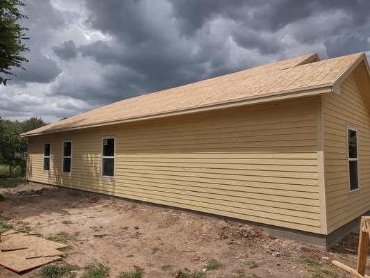 Give Me A Break Services Logo