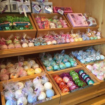 Lather & Fizz Bath Boutique - Bath Bombs - Cosmetics & Beauty Supply Near Me - Olympic Valley, California Lather & Fizz Bath Boutique - Bath Bombs - Cosmetics & Beauty Supply Near Me - Olympic Valley, California