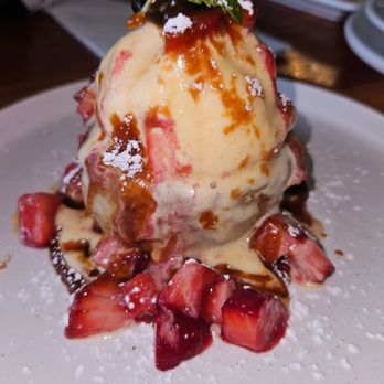 Hook & Anchor - Bread Pudding - Seafood Near Me - Costa Mesa, California